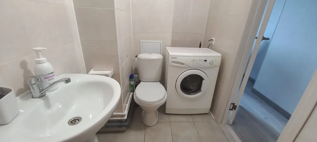 Просторная 2-комнатная квартира рядом с набережной