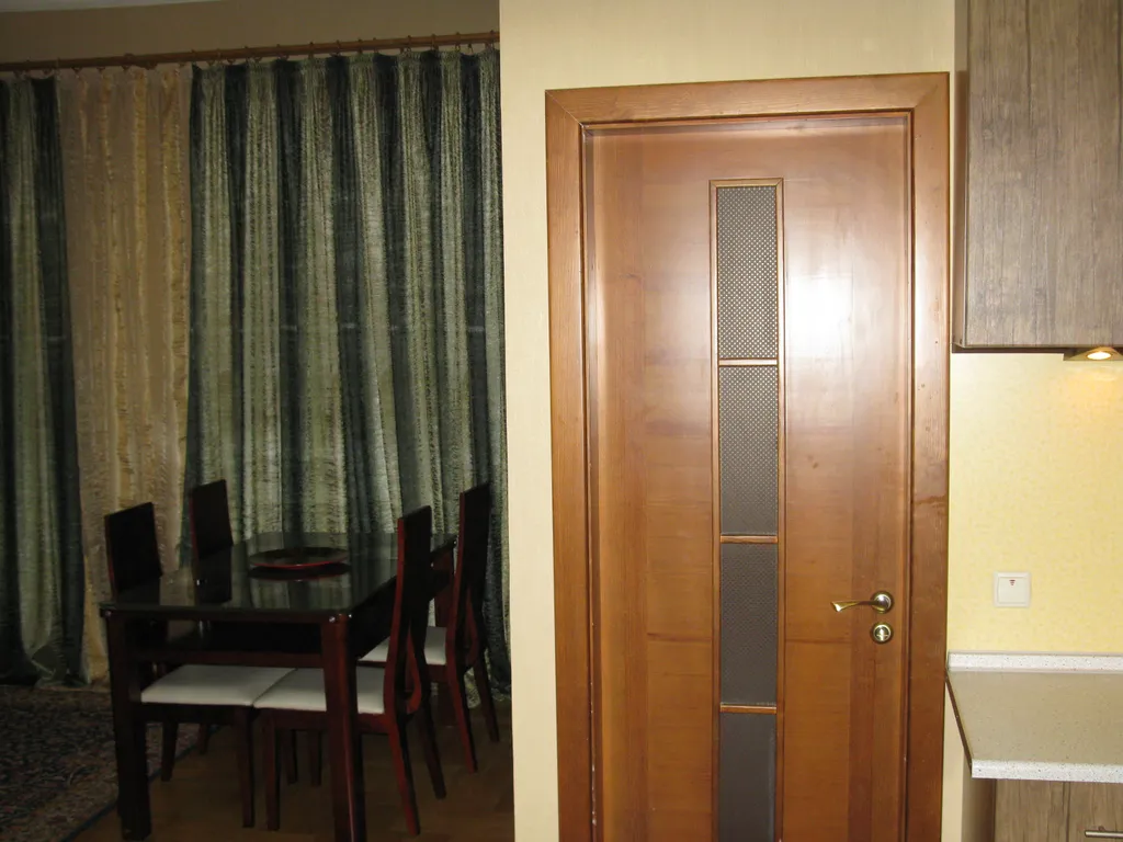 Большая 3-комнатная квартира в историческом доме