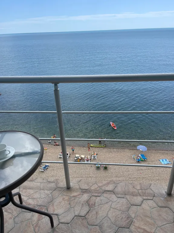 Апартамент с видом на море