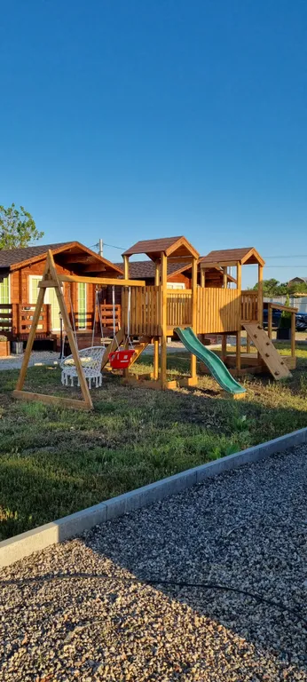 Семейный эко домик из дерева