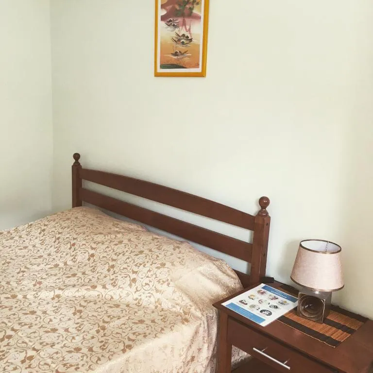 Квартира Уютная комната с балконом — Ейск