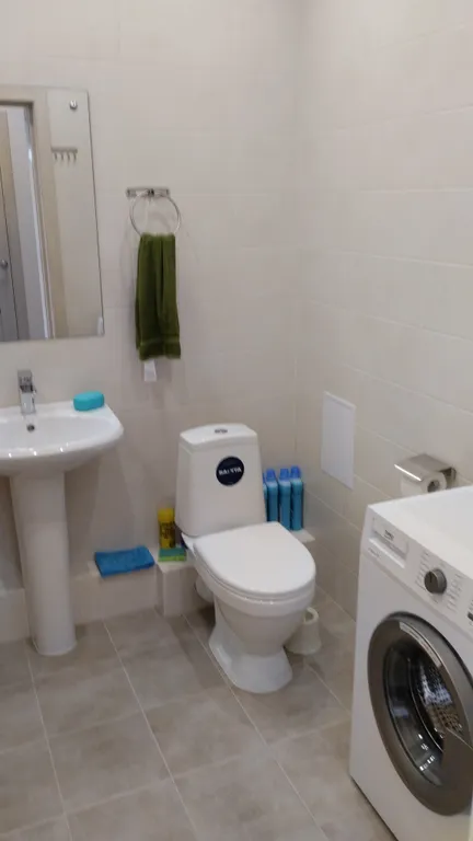 Апартаменты у метро Студенческая и возле центра Нейрохирургии