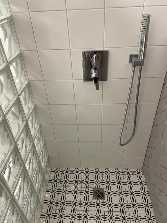 Квартира Уютная квартира в самом центре города,с видом на храм Христа Спасителя — Калининград