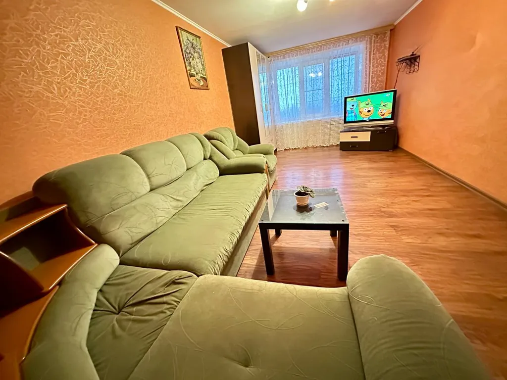 2х комнатная квартира рядом с м5