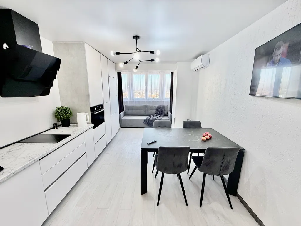 Уютная двухкомнатная квартира с большой гостиной