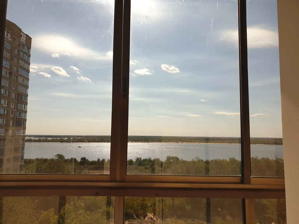 Просторная квартира в деловом центре с видом на Волгу