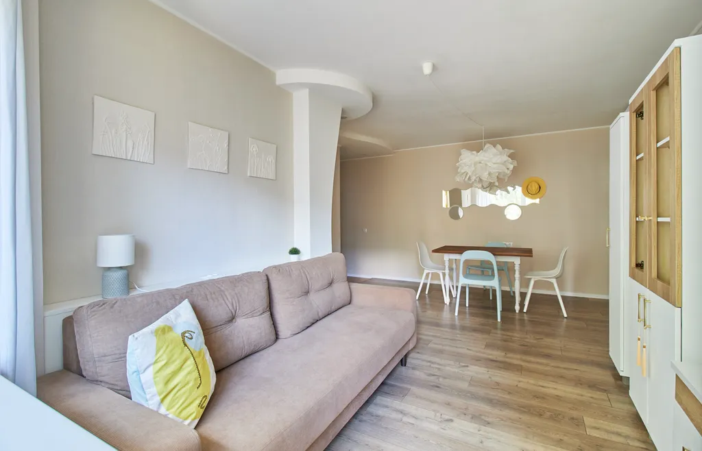 Бежевый Шёпот