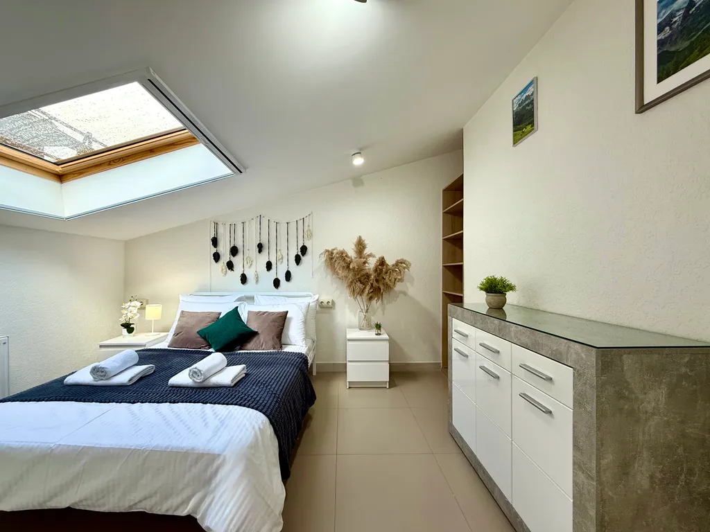 №4 полулюкс на мансардном этаже