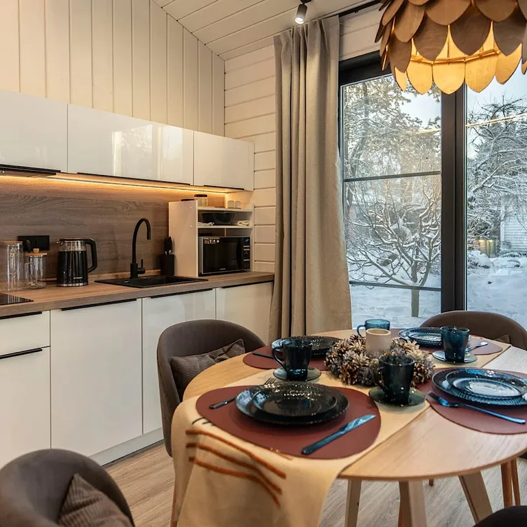 Коттедж Барнхаус на озере с видом на лес — Мичуринское