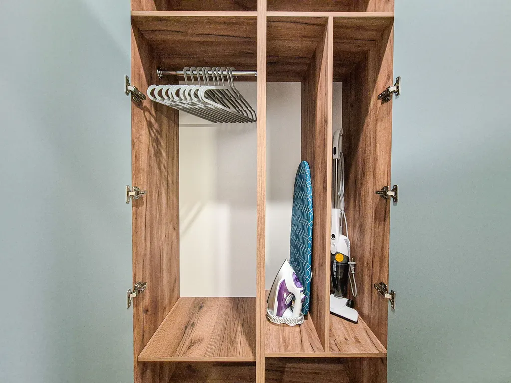 Студия с видом на реку