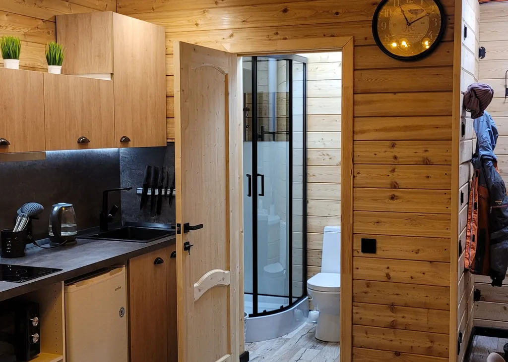 Коттедж Студия для двоих, часть дома с отдельным входом — Шерегеш