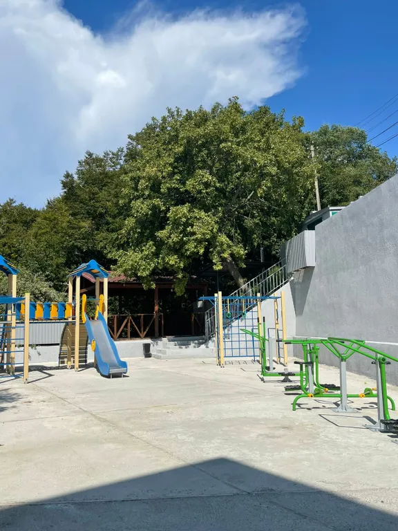 Кайфовый уголок у моря