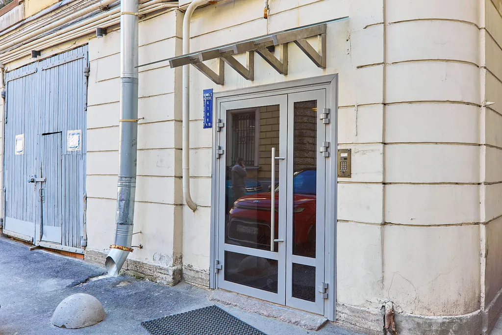 Квартира Квартира Дом Орлова с видом на крыши Петербурга — Санкт-Петербург