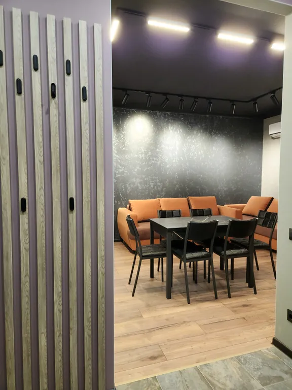 3-комнатная Ламба у озера в центре