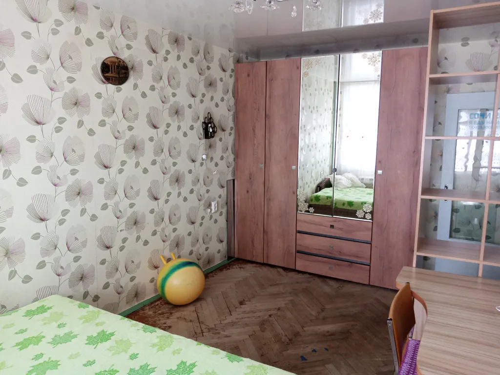 Уютная однокомнатная квартира с лоджией в центре города