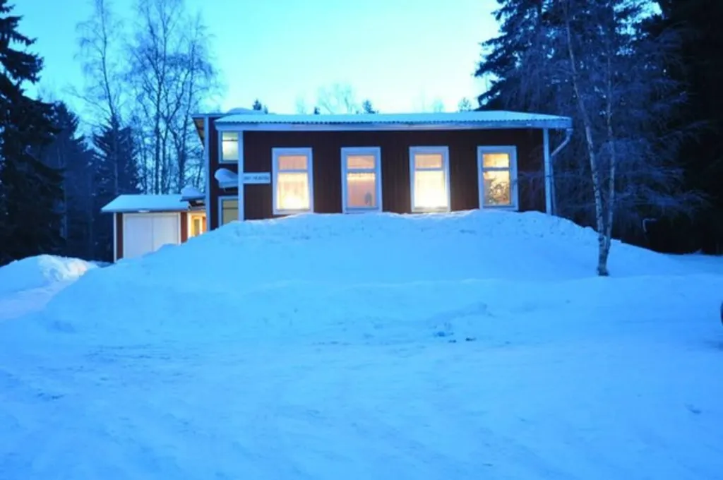 Коттедж Уютный дом в тихом месте — Туокслахти