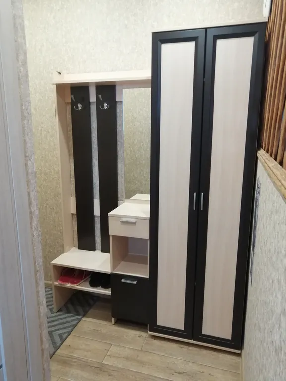 Квартира Квартира с видом на площадь — Тихвин