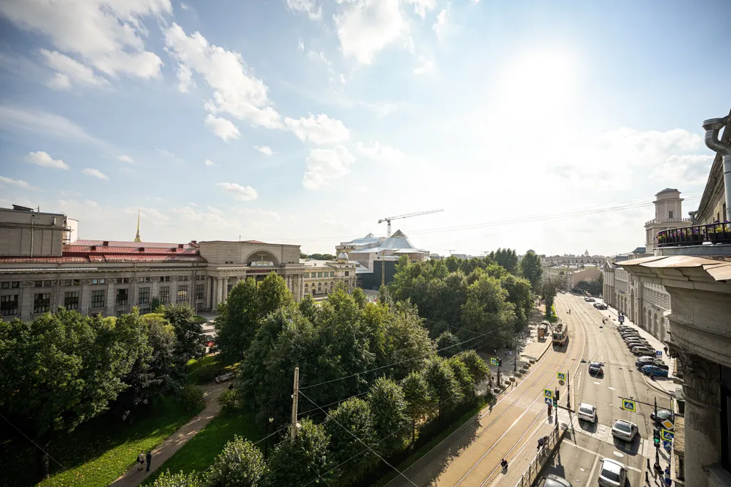 4к квартира с балконом с видом на Петропавловку и Александровский парк — аренда посуточно в Санкт-Петербург