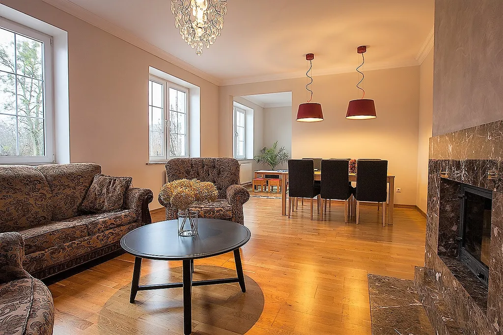 Гостевой Дом с прудом и огромной зеленой территорией