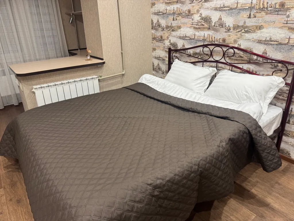 Видовая двухкомнатная квартира в самом центре города