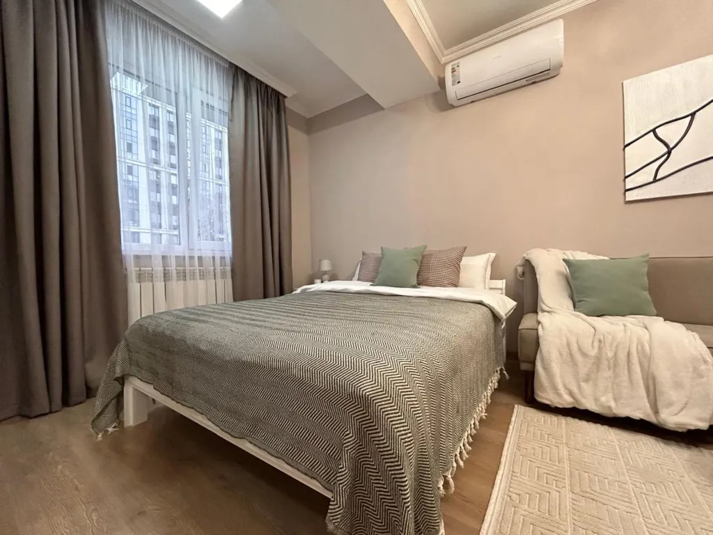 Квартира Нежная и уютная студия Кашемир в сердце города — аренда посуточно в Алматы