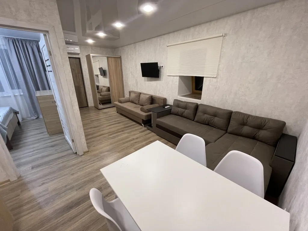 Семейный 6 спальных мест, 2 комнаты