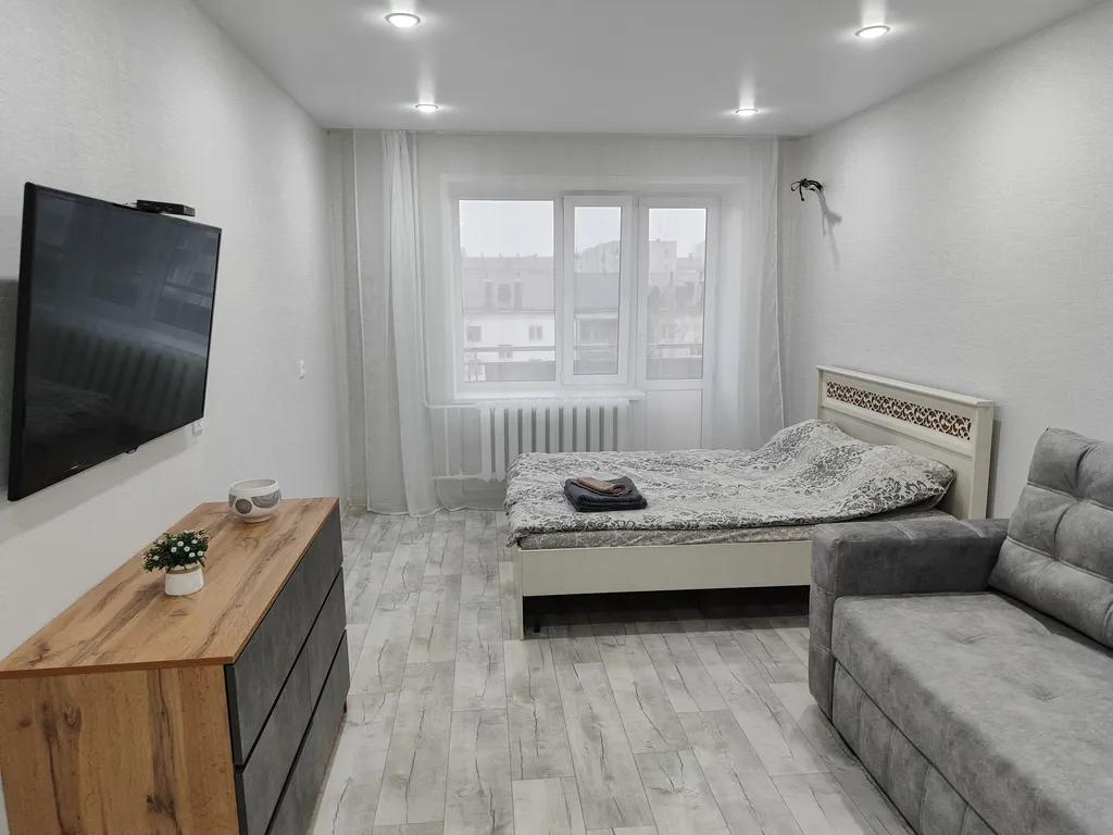 Квартира Квартира у сквера — Тюмень