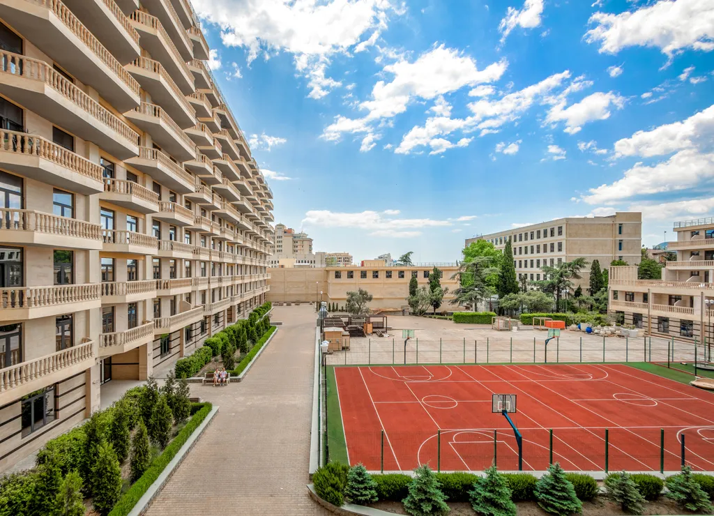 Просторная студия в новом жк