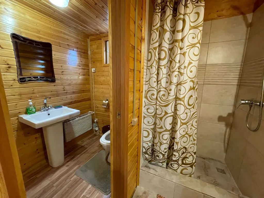 5-комнатный Дом