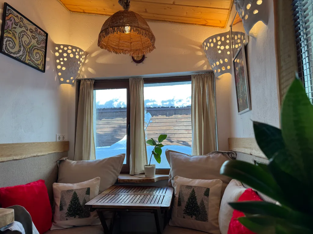 ZEN Lodge & Retreat - Сафари-вилла с видом на Аибгу и родниковой водой