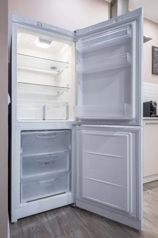 Квартира Квартира Студия с панорамными окнами, кровать как у великана, OLED-ТВ 65" — Краснодар