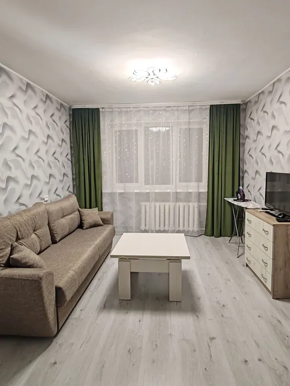 Квартира рядом с Лидским замком, вокзалами, центр города