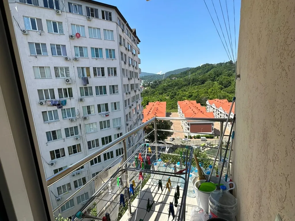 Двухкомнатная квартира с видом на море