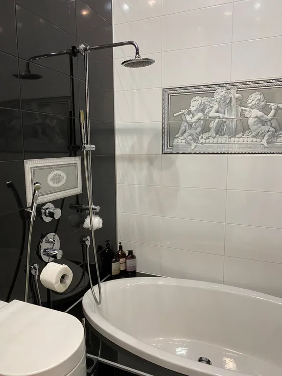 Дизайнерская квартира в центре с видом на храм