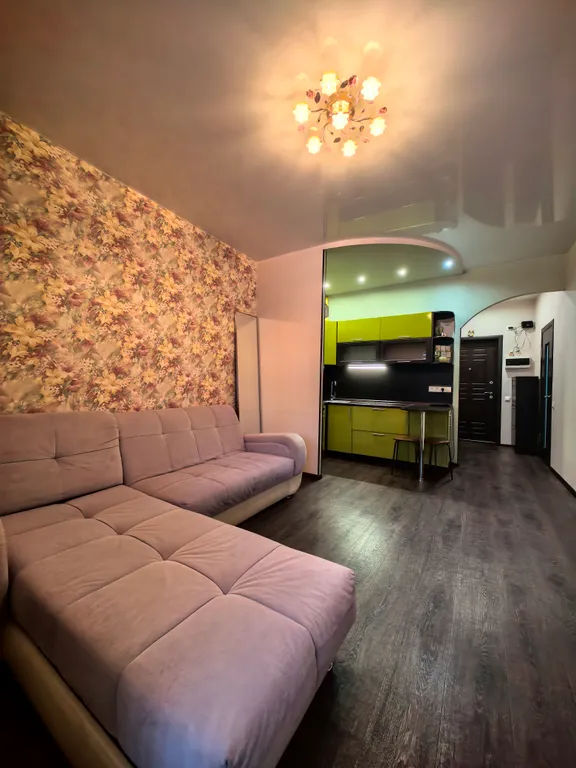 Хорошая студия возле Ауры