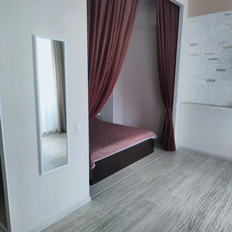 Квартира в центре города с видом на озеро