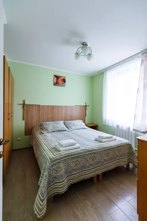 4-комнатная Квартира