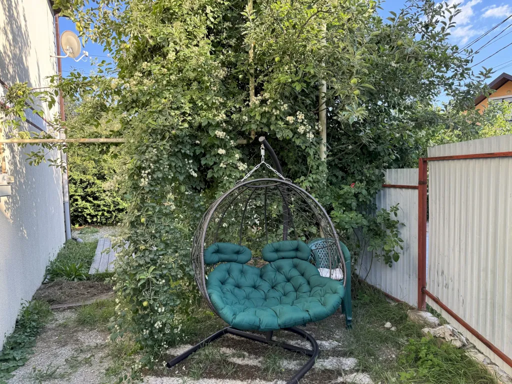 Двухэтажный коттедж с террасой и мангалом - Голубая бухта