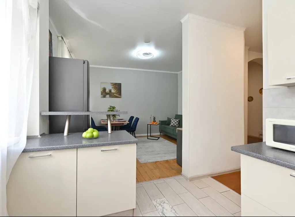 Квартира 3-комнатная Квартира — Калининград