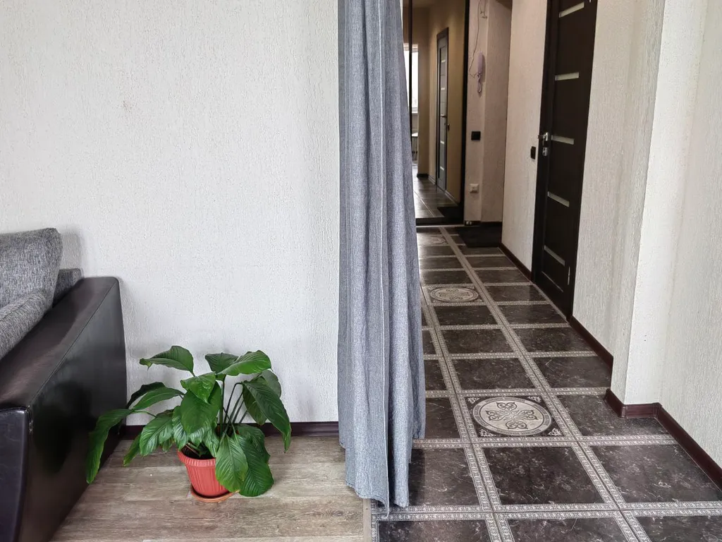 Уютная евродвушка с большой лоджией