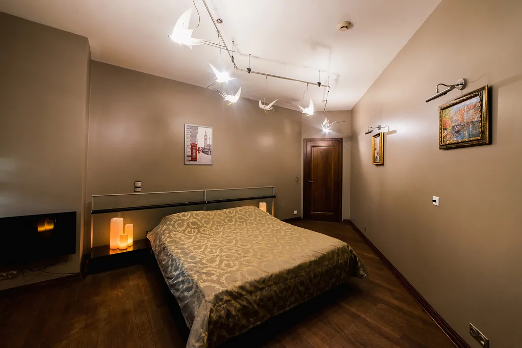 Дом-замок в Москве! Спа-зона, барбекю-зона внутри, караоке, кинозал...