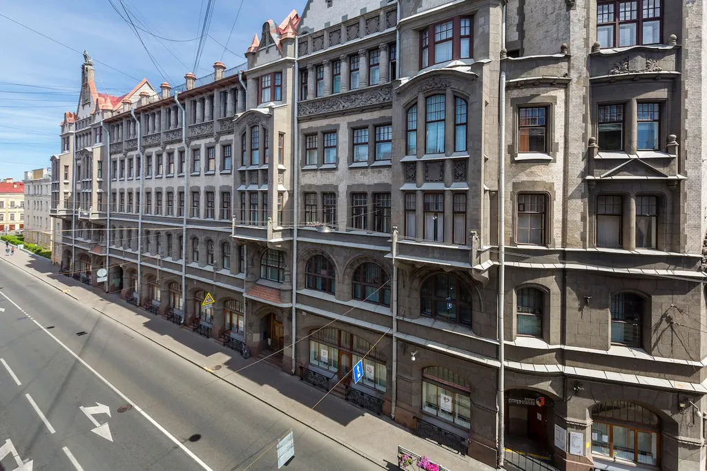 Квартира в историческом центре Петербурга