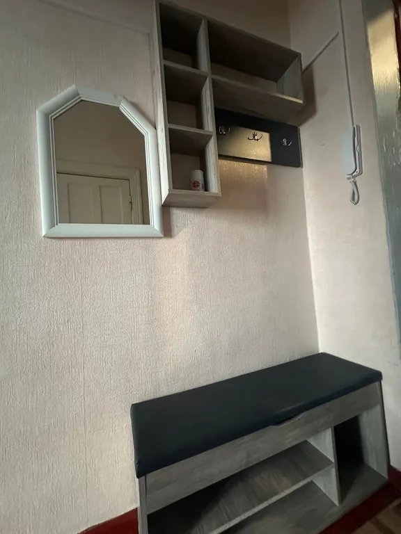 Квартира 1-комнатная Квартира — Кировск