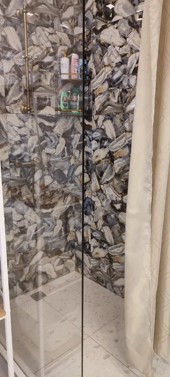 4-комнатная Квартира