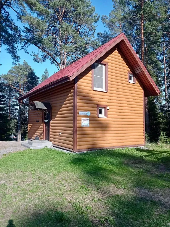 Двухэтажный коттедж №3 у озера