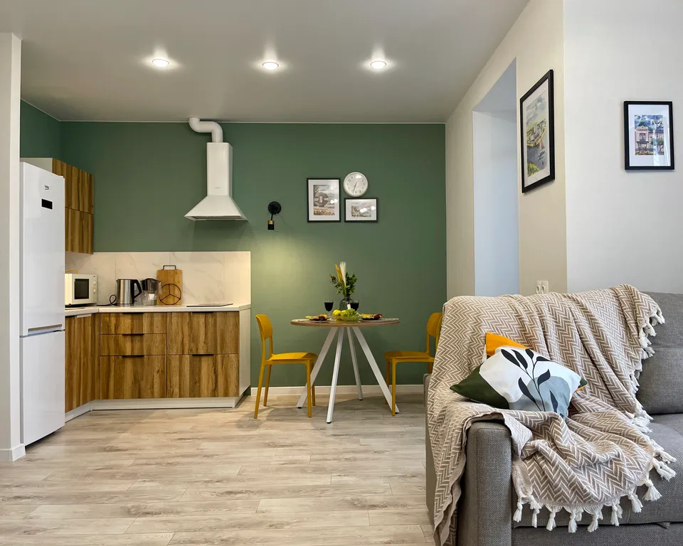 Квартира Уютная студия с видом на метромост — Омск