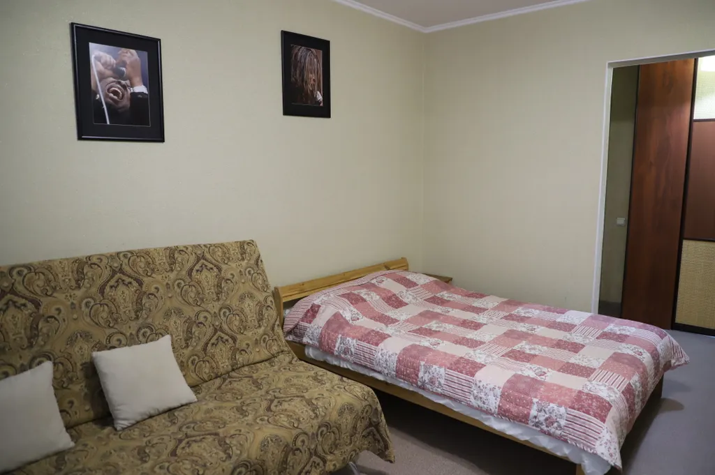 Апартаменты Урал на Тарасова