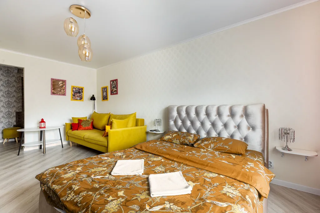 Пряничный домик в центре