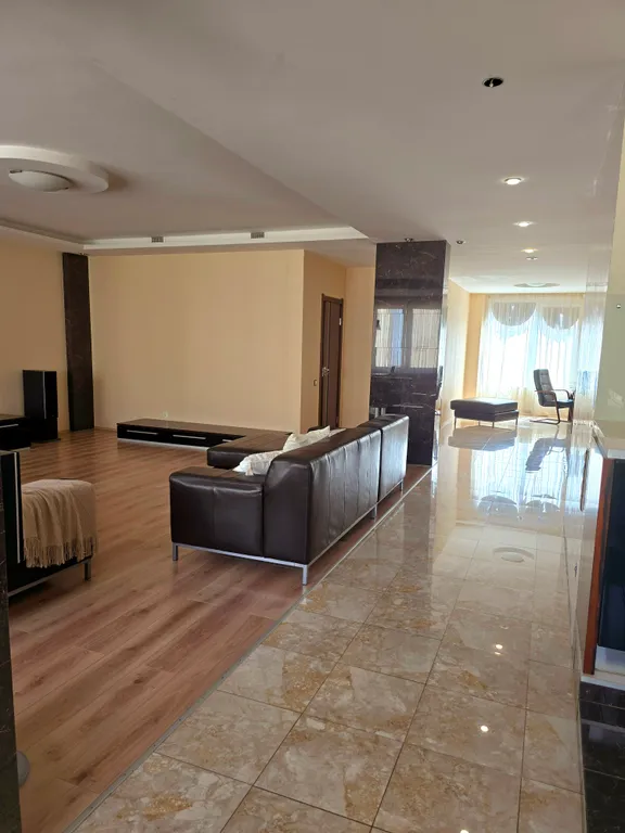 Просторная квартира в центре