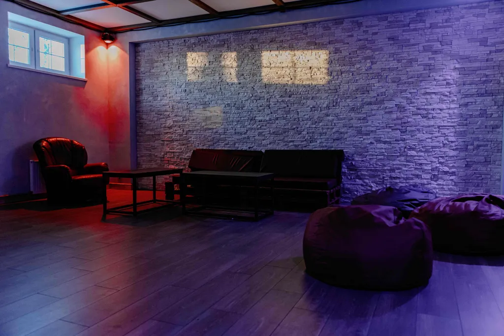 10-комнатный Дом